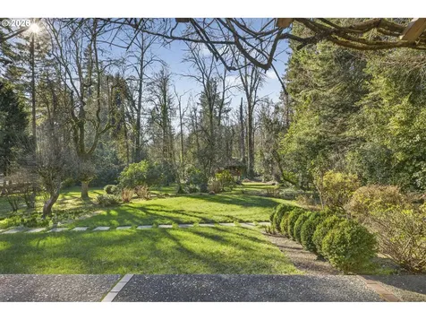 13220 S Iron Mountain Boulevard Portland OR 97219