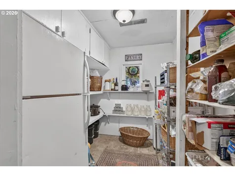 295 W Evans Creek Road Rogue River OR 97537