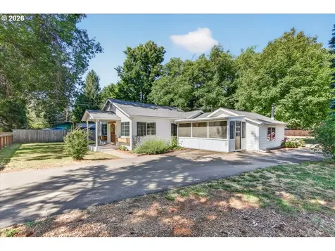 295 W Evans Creek Road Rogue River OR 97537