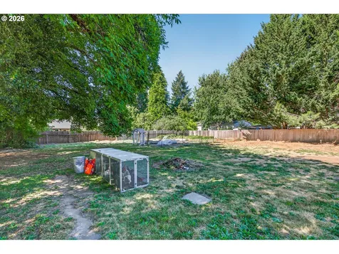 295 W Evans Creek Road Rogue River OR 97537