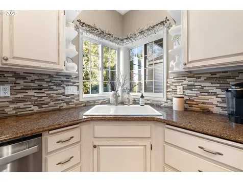 3320 NE 155th Avenue Portland OR 97230