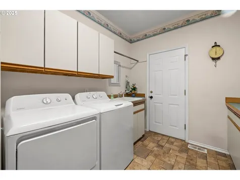 3320 NE 155th Avenue Portland OR 97230