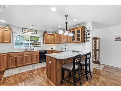 617 Stone Park Kalama WA 98625