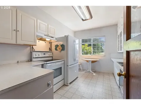 2170 Hubbard Creek Road Umpqua OR 97486