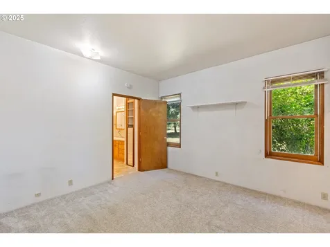 2170 Hubbard Creek Road Umpqua OR 97486