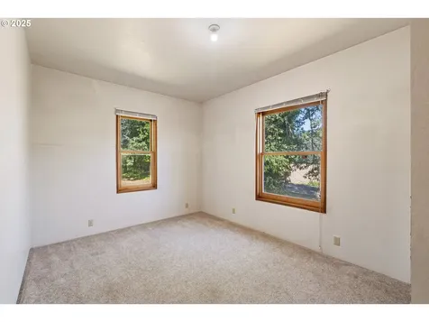 2170 Hubbard Creek Road Umpqua OR 97486