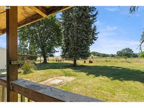 2170 Hubbard Creek Road Umpqua OR 97486