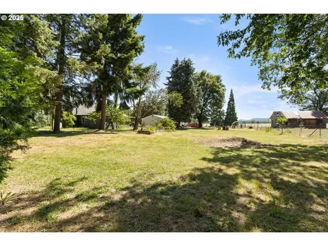 2170 Hubbard Creek Road Umpqua OR 97486
