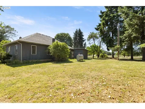 2170 Hubbard Creek Road Umpqua OR 97486
