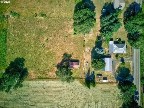2170 Hubbard Creek Road Umpqua OR 97486