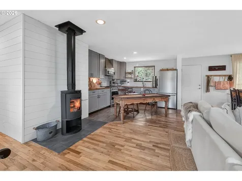 2153 SE Ohio Avenue Roseburg OR 97470