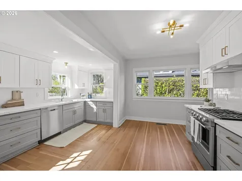 1831 SE 45th Avenue Portland OR 97215