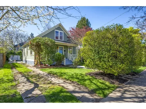 1831 SE 45th Avenue Portland OR 97215