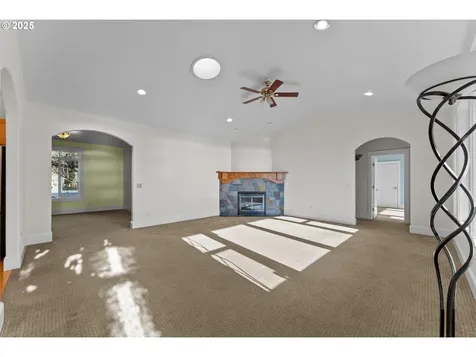 96546 Sunridge Terrace Brookings OR 97415