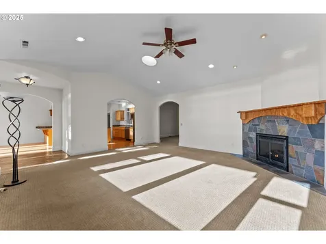 96546 Sunridge Terrace Brookings OR 97415