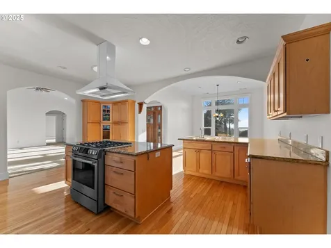 96546 Sunridge Terrace Brookings OR 97415