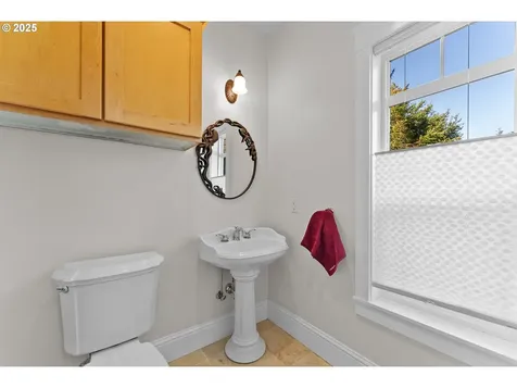 96546 Sunridge Terrace Brookings OR 97415