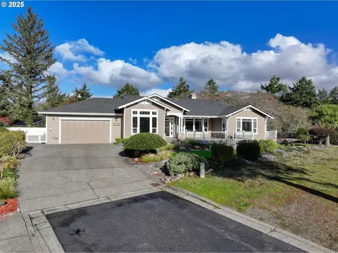 96546 Sunridge Terrace Brookings OR 97415