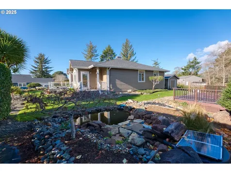 96546 Sunridge Terrace Brookings OR 97415