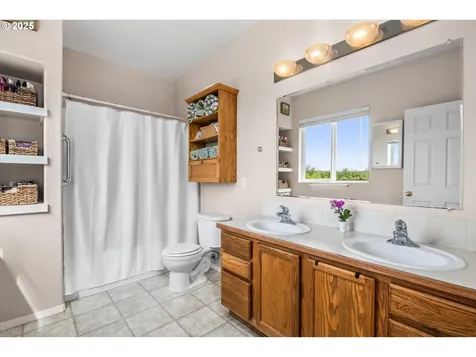 5674 Donohoe Avenue Eugene OR 97402
