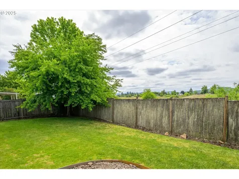 5674 Donohoe Avenue Eugene OR 97402