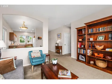 5674 Donohoe Avenue Eugene OR 97402