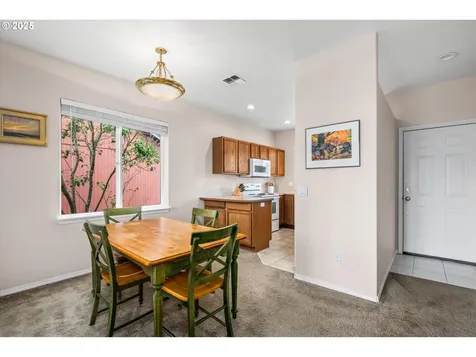 5674 Donohoe Avenue Eugene OR 97402