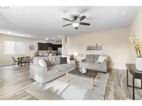 7417 N 92nd Avenue Camas WA 98607