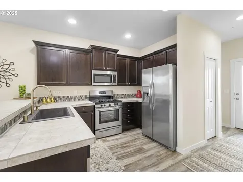 7417 N 92nd Avenue Camas WA 98607