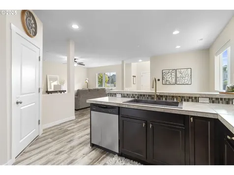 7417 N 92nd Avenue Camas WA 98607