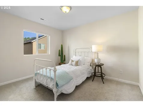 7417 N 92nd Avenue Camas WA 98607