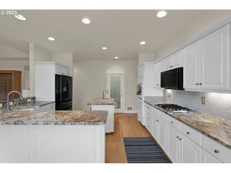 40 Ocean Dunes Drive Florence OR 97439