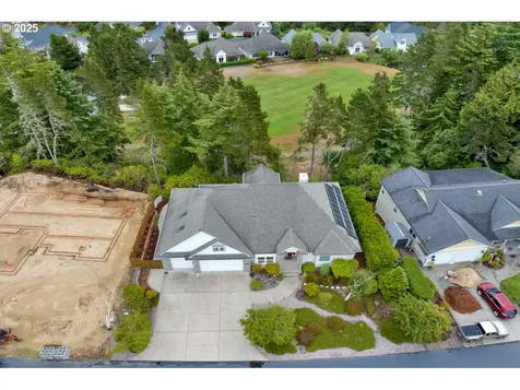 40 Ocean Dunes Drive Florence OR 97439