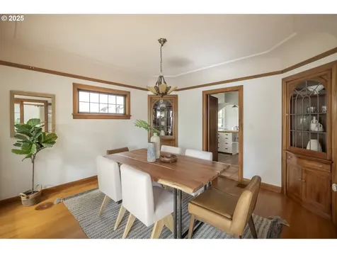 2211 SE Harrison Street Portland OR 97214