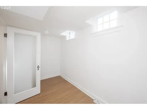 2211 SE Harrison Street Portland OR 97214