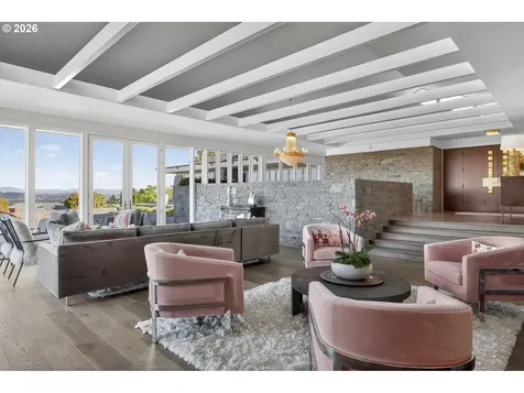 777 Cherry Circle Lake Oswego OR 97034