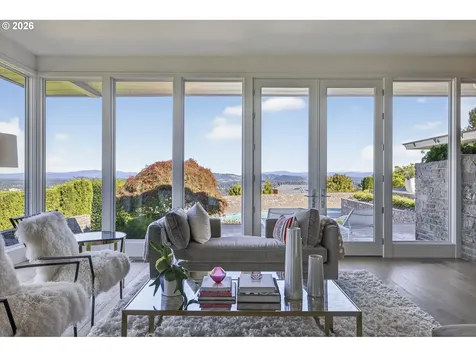 777 Cherry Circle Lake Oswego OR 97034