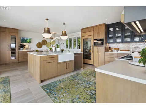 777 Cherry Circle Lake Oswego OR 97034