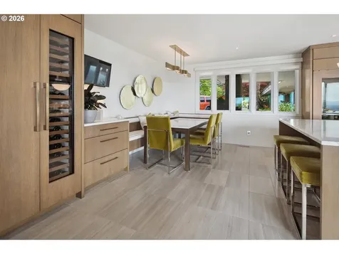 777 Cherry Circle Lake Oswego OR 97034