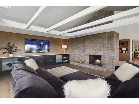777 Cherry Circle Lake Oswego OR 97034