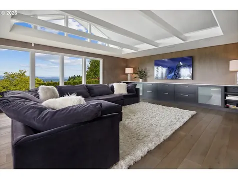 777 Cherry Circle Lake Oswego OR 97034