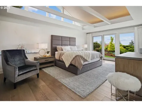 777 Cherry Circle Lake Oswego OR 97034