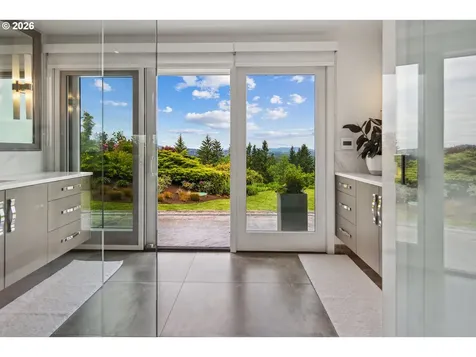 777 Cherry Circle Lake Oswego OR 97034