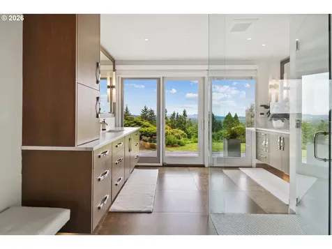 777 Cherry Circle Lake Oswego OR 97034
