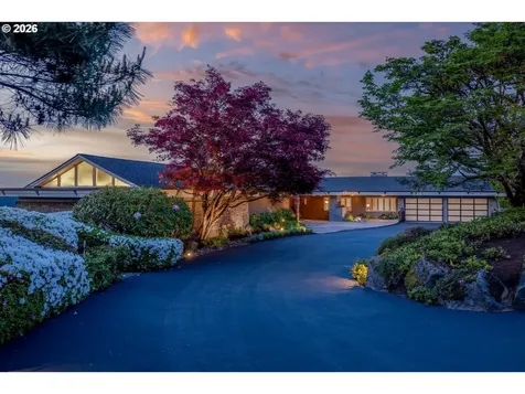 777 Cherry Circle Lake Oswego OR 97034