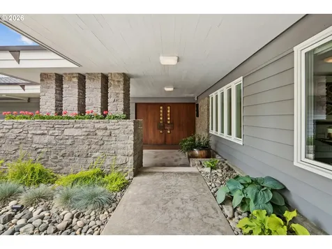 777 Cherry Circle Lake Oswego OR 97034