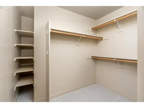 14179 SW Walnut Lane Portland OR 97223