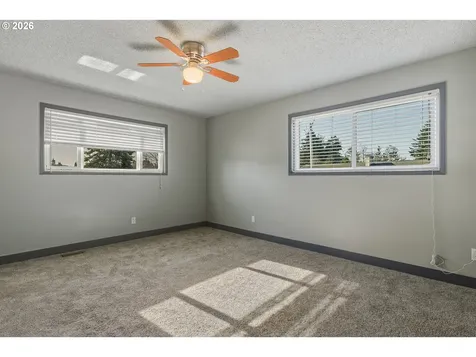 2912 SE 141st Avenue Portland OR 97236