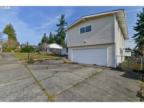 2912 SE 141st Avenue Portland OR 97236