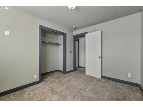 2912 SE 141st Avenue Portland OR 97236